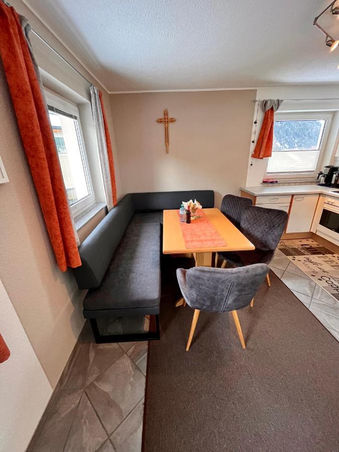 Landhaus Roland Umhausen Extérieur photo