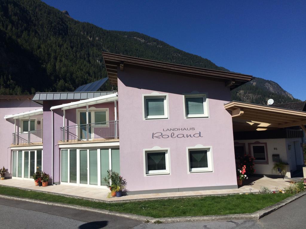 Landhaus Roland Umhausen Extérieur photo